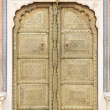 Portone al Royal Palace a Jaipur, in Rajasthan, India