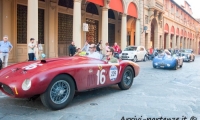 Auto d'epoca alla Mille Miglia, Bologna