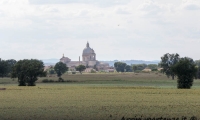 Vista bucolica della Basilica di Santa Maria degli Angeli, Assisi