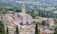Vista dall'alto della Basilica di Santa Chiara, Assisi