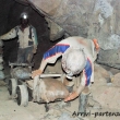 Minatori all'interno della miniera d'argento di Potosì, Bolivia