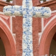 Croce di fiori alla Festa popolare delle Croci di Cordova, Spagna