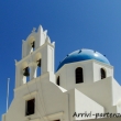 Chiesa nei pressi di Oia sull'isola di Santorini, Grecia