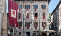 Edifici presso la Chiesa di San Domenico a Gubbio, Umbria