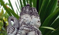 Brahma vihara arama, Bali