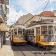 Due tram a Lisbona, Portogallo