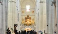 Interni della Cattedrale de la Almudena, Madrid