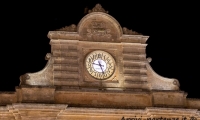 Orologio sopra il Cinema Comunale, Matera
