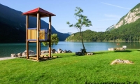 Parco giochi nei pressi del lago di Molveno, Trentino - Alto Adige