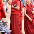 Monaci buddhista presso lo Stupa di Bodnath, Kathmandu