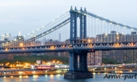 Ponte di Brooklyn alla sera, New York city