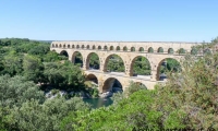 Vista del Pont de Gard a Vers-Pont-du-Gard, in Provenza, Francia