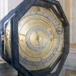 Orologio presso i Musei Vaticani, Città del Vaticano