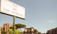 Cartello della Via dei Fori Imperiali, Roma