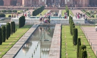 Ingresso sud del Taj Mahal - Agra, India