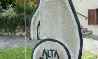 Fontana presso la chiesa di La Villa, Val Badia
