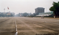 Mausoleo di Ho Chi Minh, Hanoi