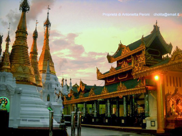 Shwedagon paya, Yangon