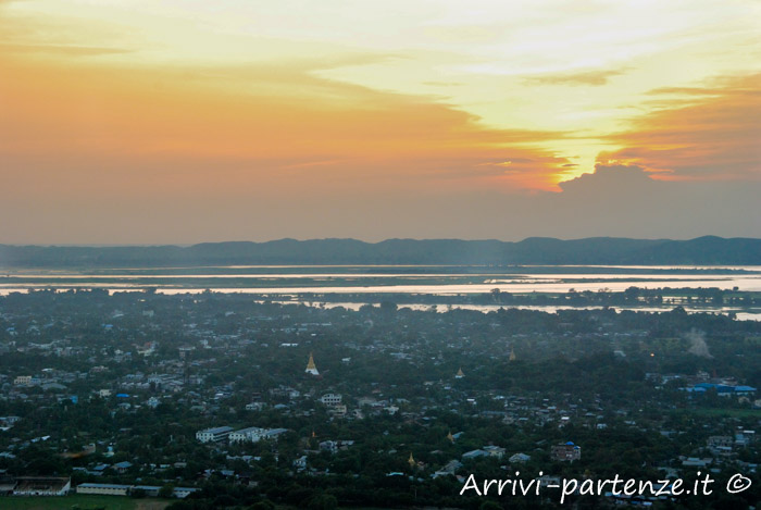 Mandalay, la seconda città della Birmania