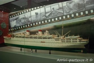 Modello di nave all'interno del Museo del Mare Galata, Genova